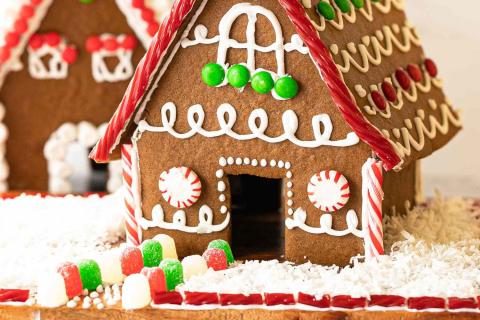 gingerbread house